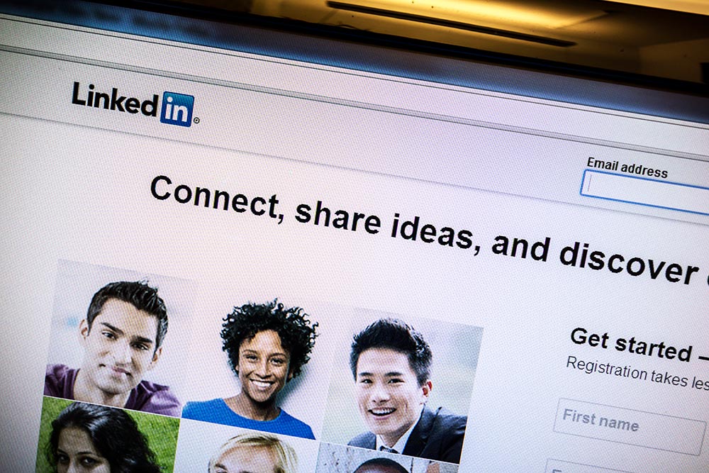 social-media-news-2019-linked-in-messaging-service social-media-news-2019-linked-in-messaging-service